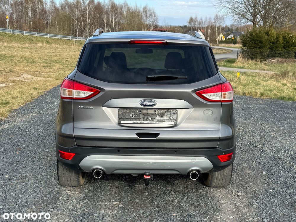 Ford Kuga 2.0 TDCi 4x4 Titanium - 4