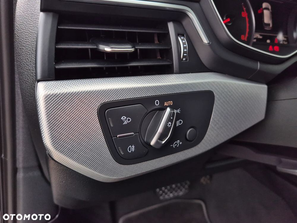 Audi A4 Avant 35 TDI S tronic sport - 29