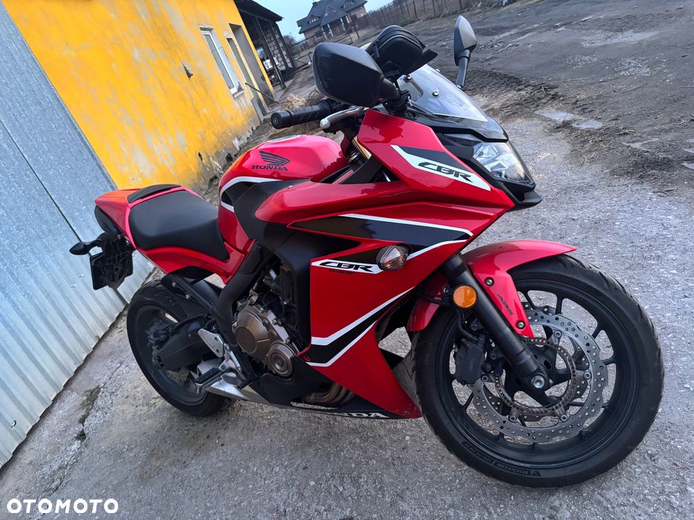 Honda CBR - 11