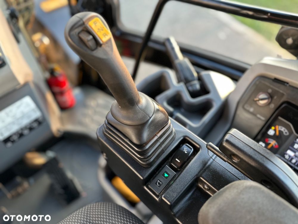 Caterpillar CAT 444 07A / 82kW / 3000 Mth - 14