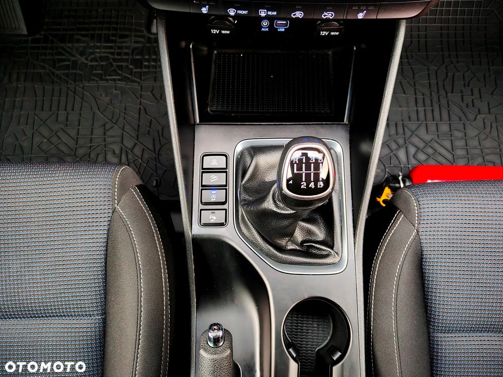 Hyundai Tucson 1.6 GDi 2WD Select - 23