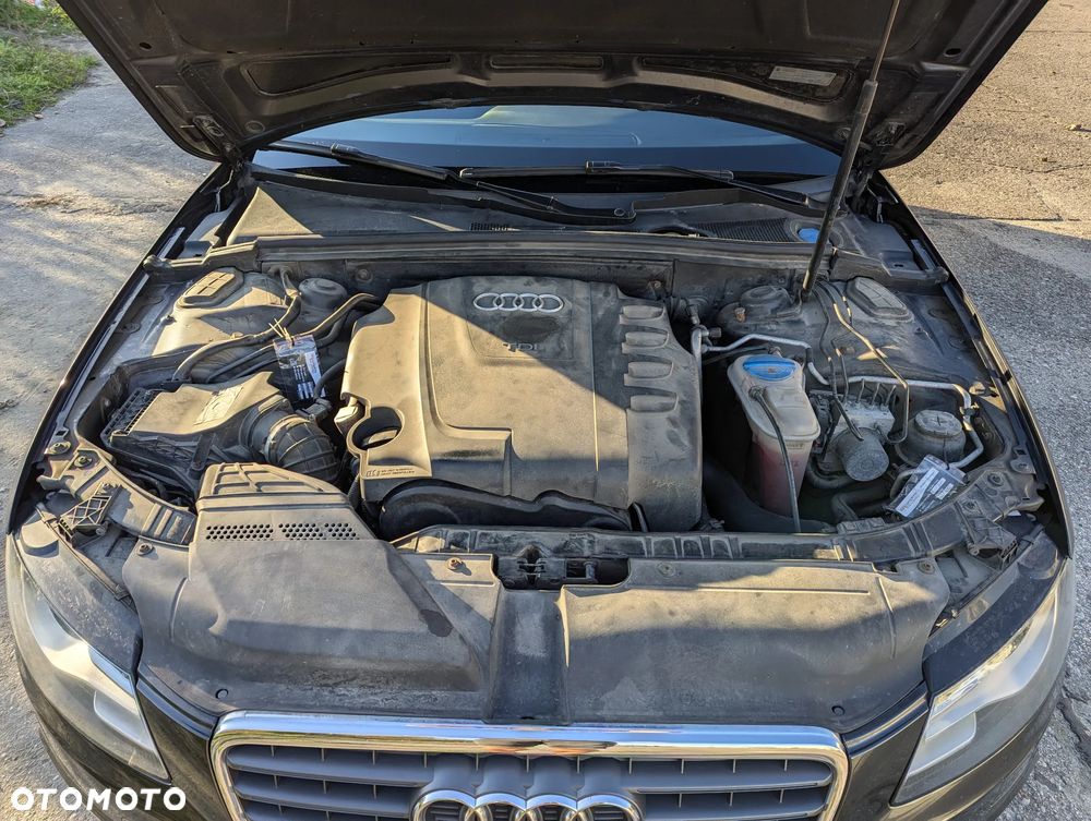 Audi A4 Avant 2.0 TDI - 9