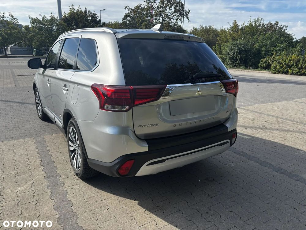 Mitsubishi Outlander 2.0 Intense 2WD CVT - 5