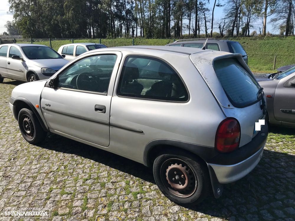 Opel Corsa B 1.2 16V 3P 1998 - Para Peças - 7