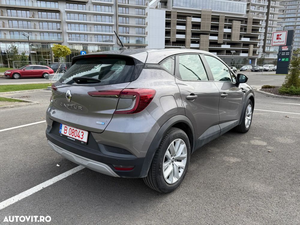 RENAULT Captur 2022 — imagine 7