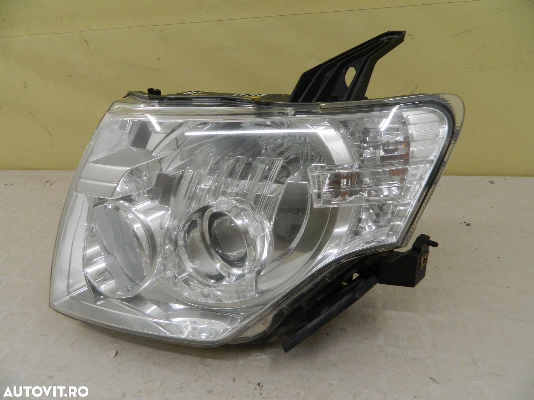 Far Stanga Mitsubishi Pajero Xenon, 2006, 2007, 2008, 2009, 2010, 2011. - 4