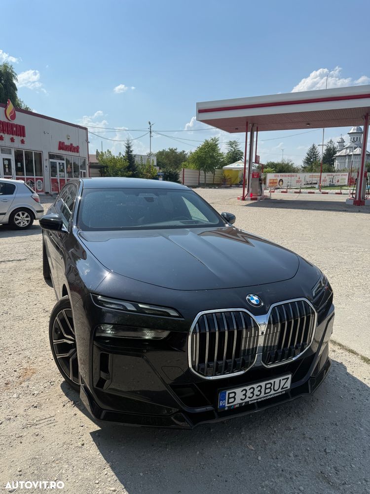 BMW Seria 7 740d xDrive MHEV - 1