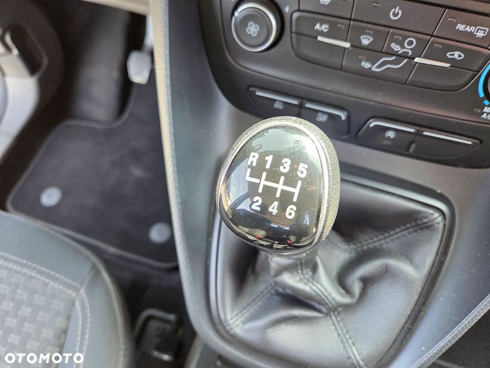 Ford Tourneo Connect Gr 1.5 EcoBlue Trend - 28