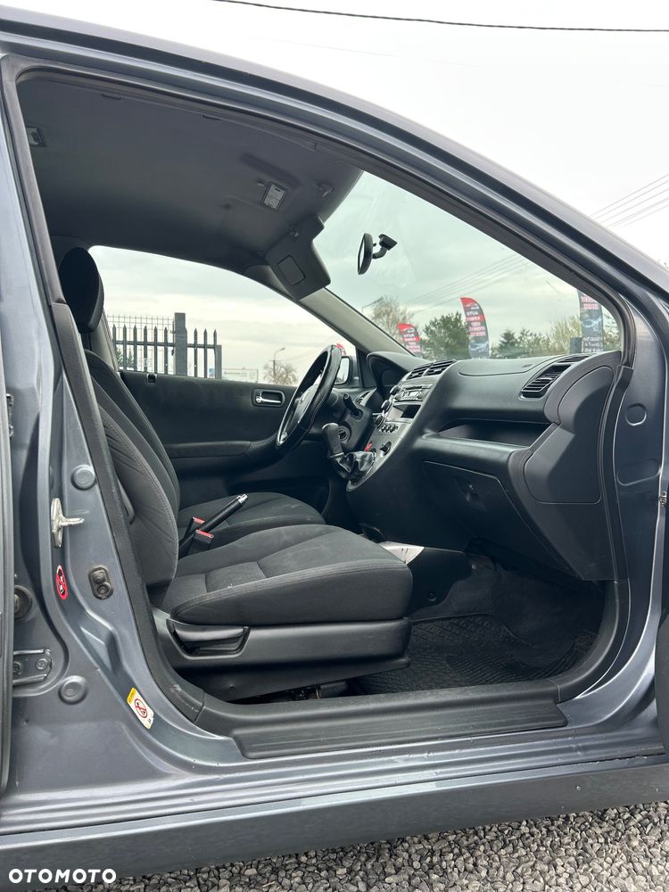 Honda Civic 1.6i ES - 7