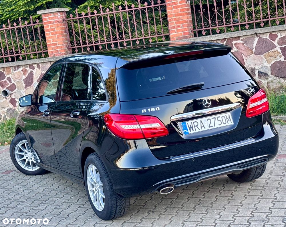 Mercedes-Benz Klasa B 180 CDI (BlueEFFICIENCY) 7G-DCT - 25
