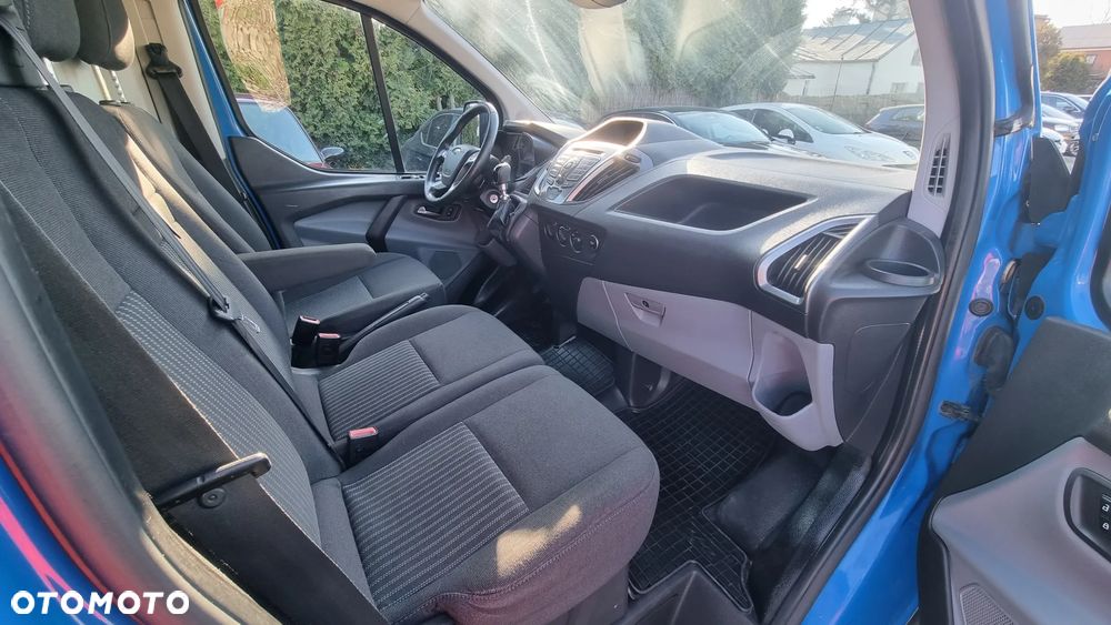 Ford Transit Custom Titanium - 13