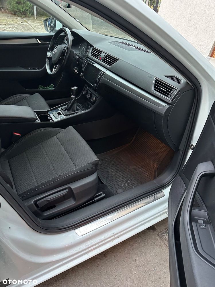 Skoda Superb 1.8 TSI Active - 12