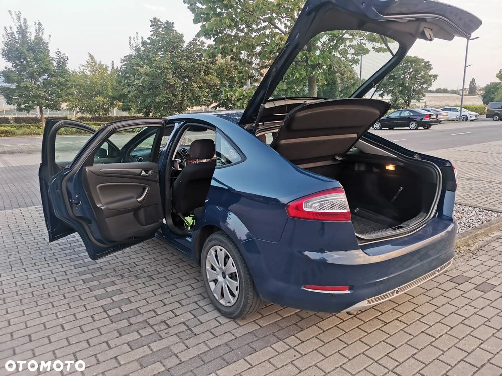 Ford Mondeo 1.6 TDCi Ambiente Plus - 10