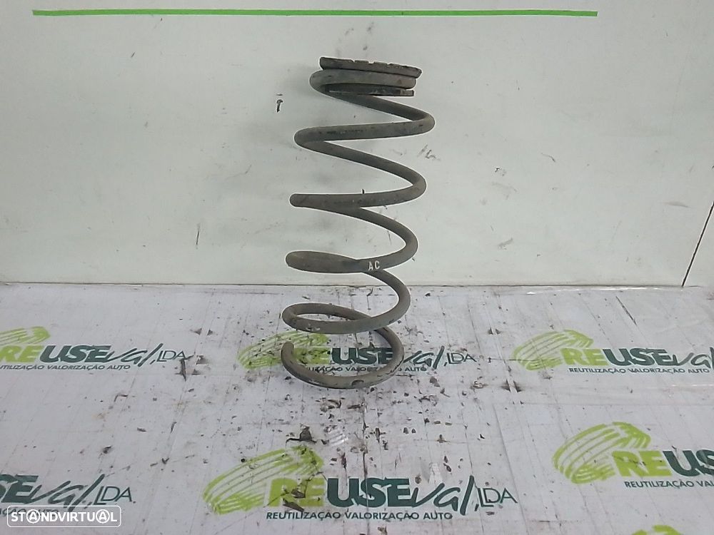 Mola Suspenção Tr Esq Opel Corsa D (S07) - 1