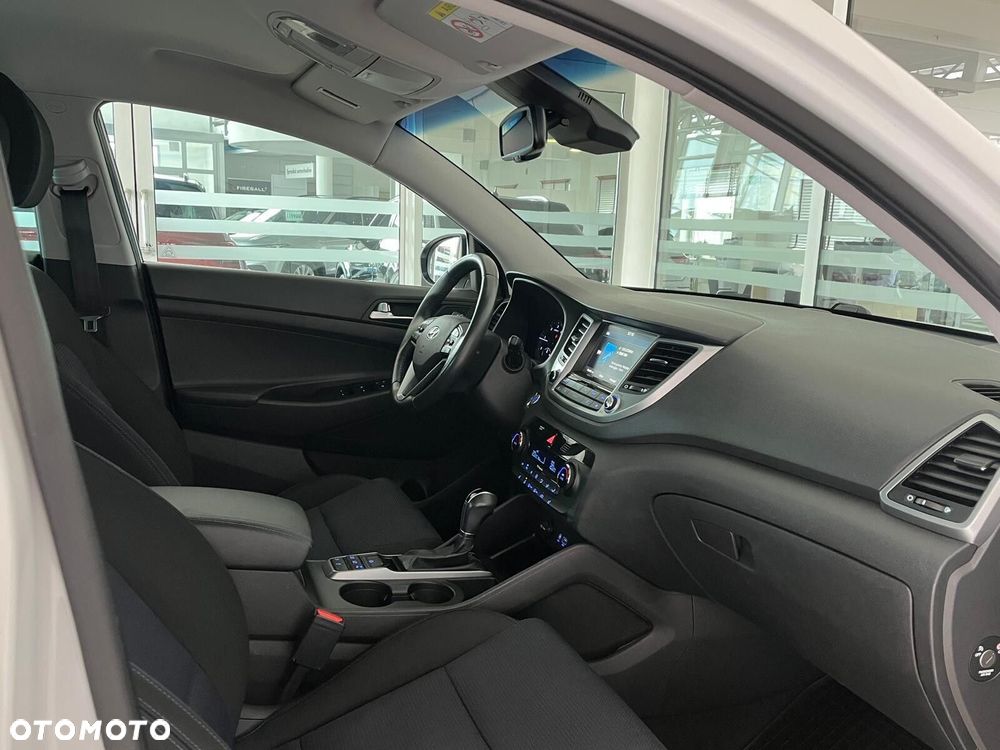 Hyundai Tucson 1.7 CRDI BlueDrive Style 2WD DCT - 17