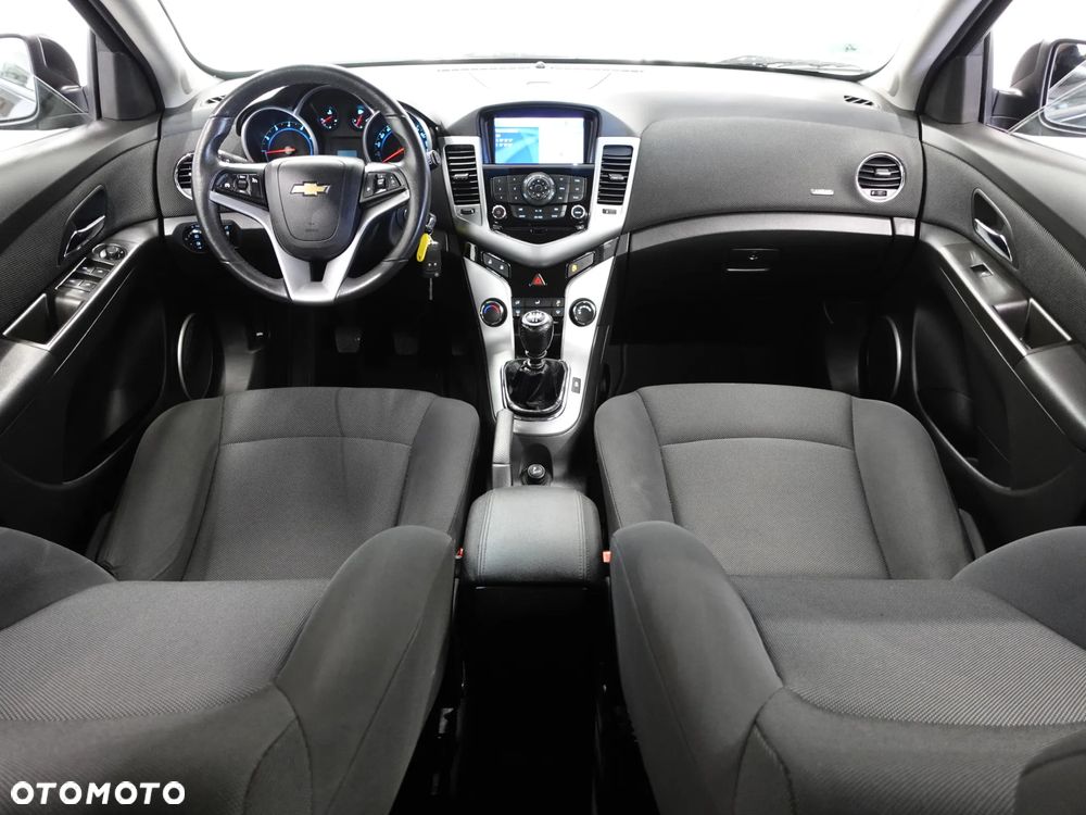 Chevrolet Cruze 1.8 LT - 27