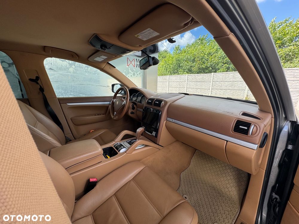 Porsche Cayenne S Tiptronic - 15