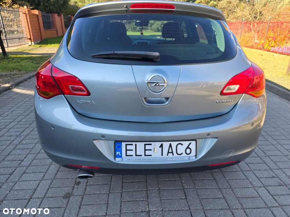 Opel Astra - 3