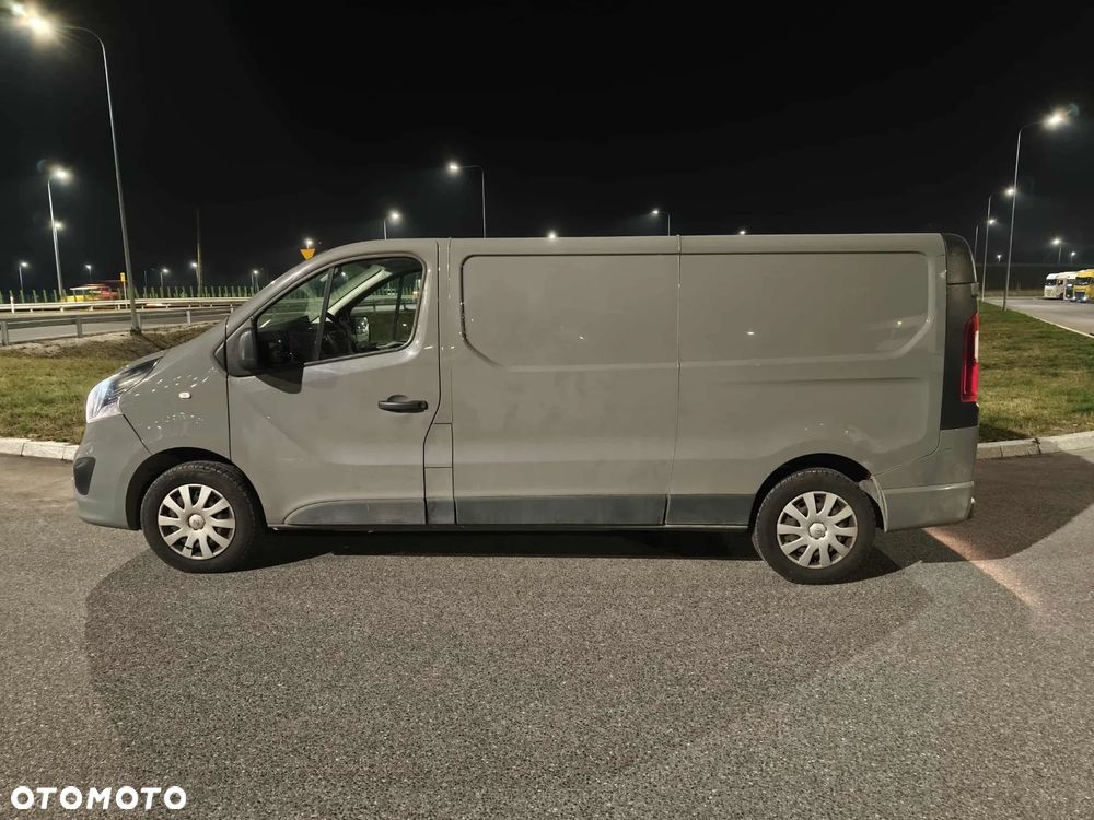 Opel VIVARO - 2