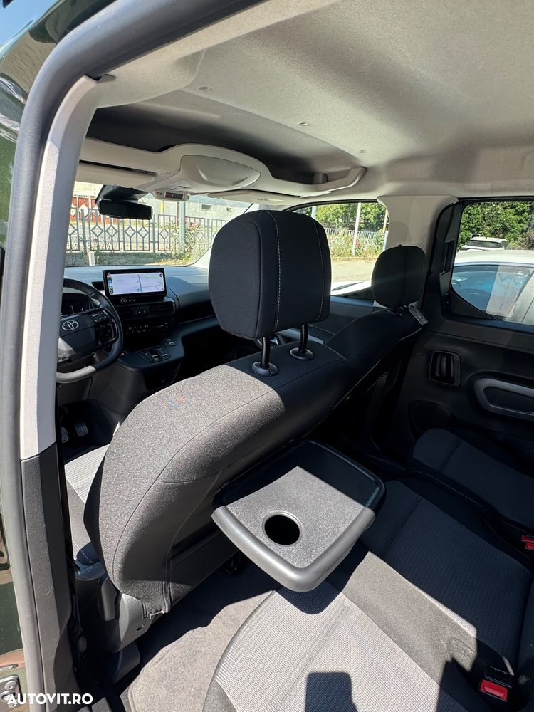 Toyota Proace 1.5 D-4D 130CP 8AT 6+1 L2H1 Family - 9