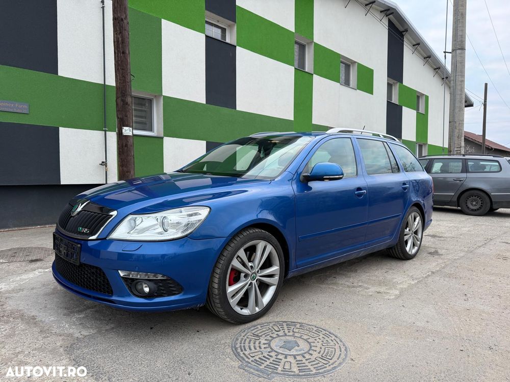 Skoda Octavia 2.0 TDI CR DPF DSG RS - 5