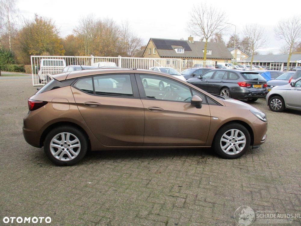 Hyundai Tucson 2.0 Elegance / Premium - 6