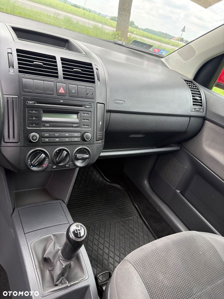 Volkswagen Polo 1.6 Comfortline - 7