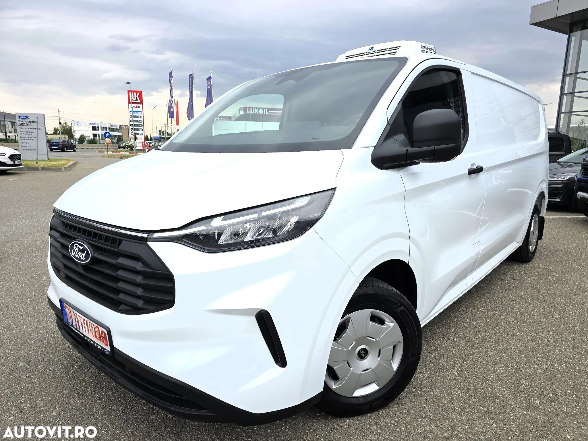 Ford Transit Custom Van 300L (L2H1) - 1