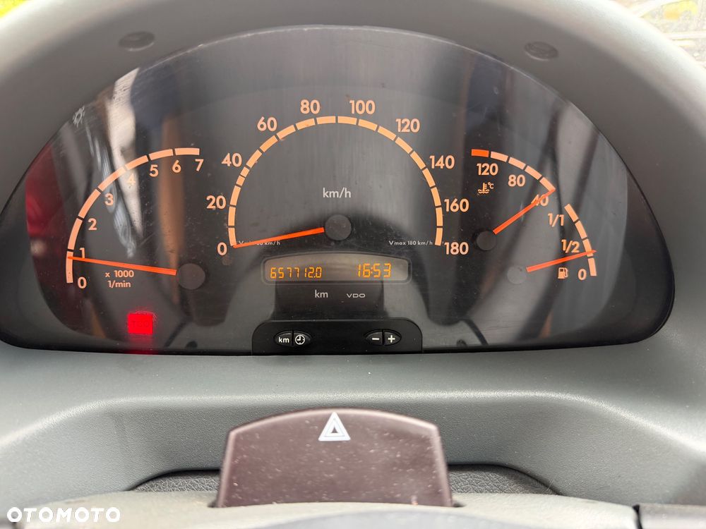 Mercedes-Benz Sprinter W903 - 9