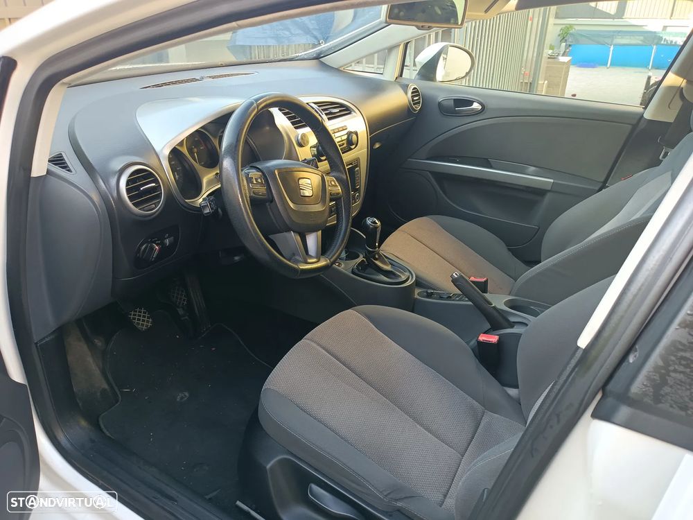 SEAT Leon 1.9 TDI Ecomotive Reference - 6