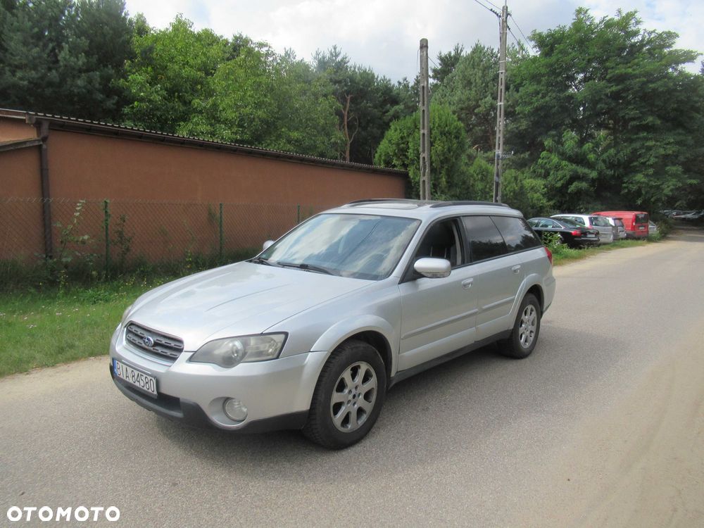 Subaru Outback - 1