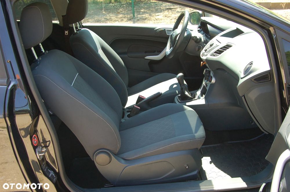 Ford Fiesta 1.25 Ghia EU5 - 9