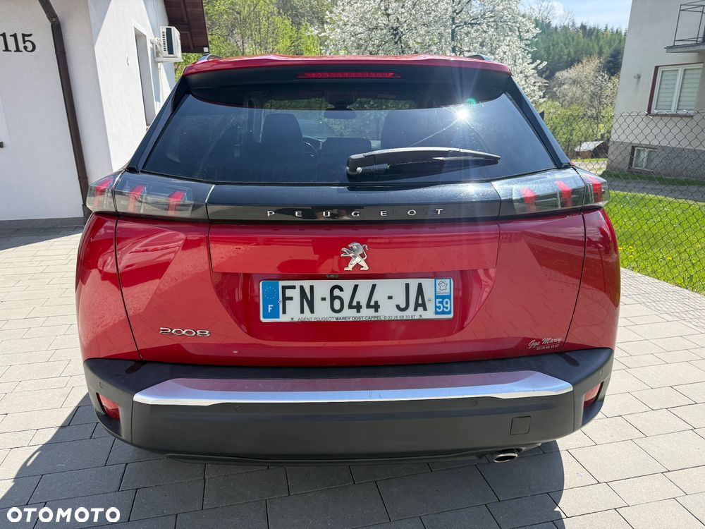 Peugeot 2008 1.5 BlueHDi Allure S&S EAT8 - 6