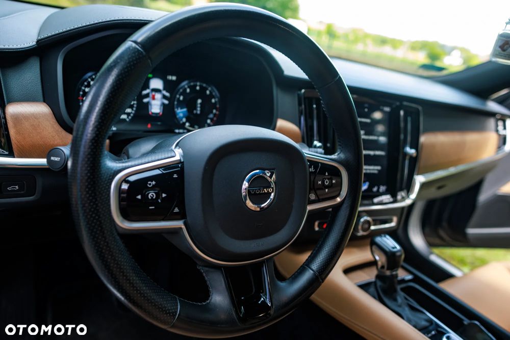 Volvo V90 T4 Inscription - 14