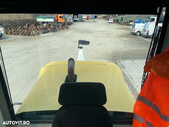 New Holland CNH F-106.6/A - 32