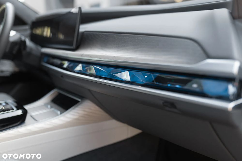 BMW i7 105.7kWh xDrive60 - 32