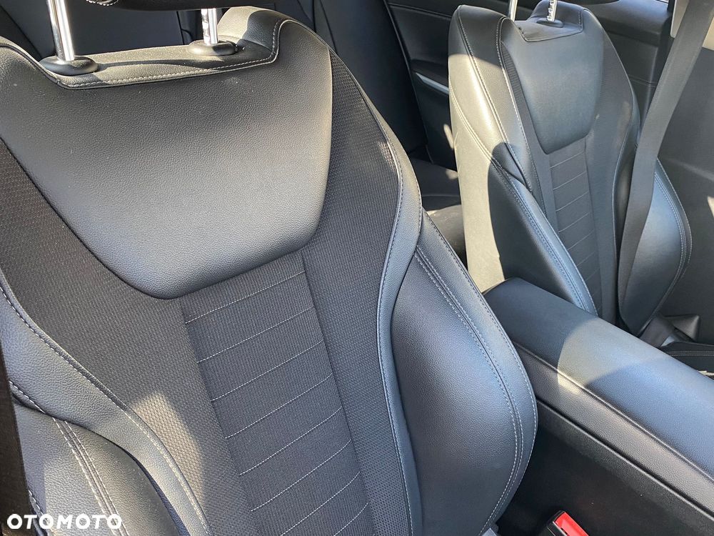 BMW Seria 3 318d MHEV Sport Line - 22