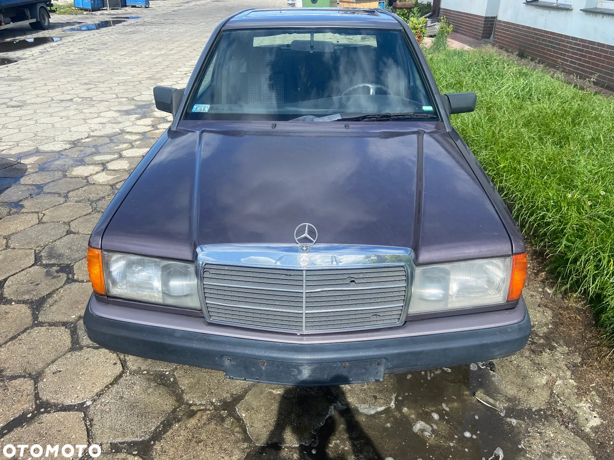Mercedes-Benz W201 (190) - 4