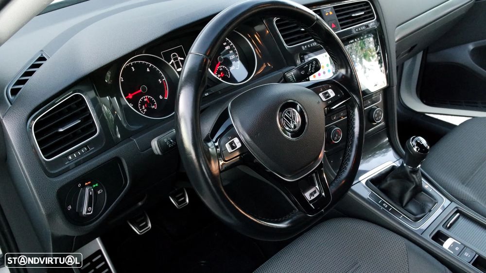 VW Golf 1.6 TDI R-Line - 1