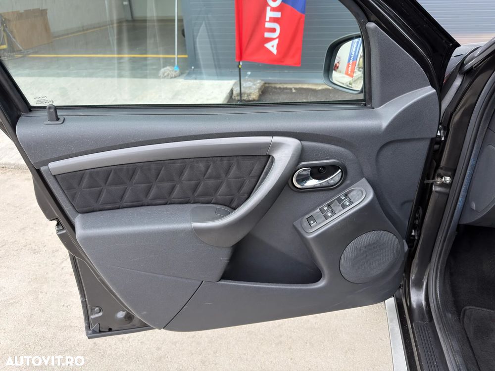 Dacia Duster 1.6 4x2 Prestige - 19