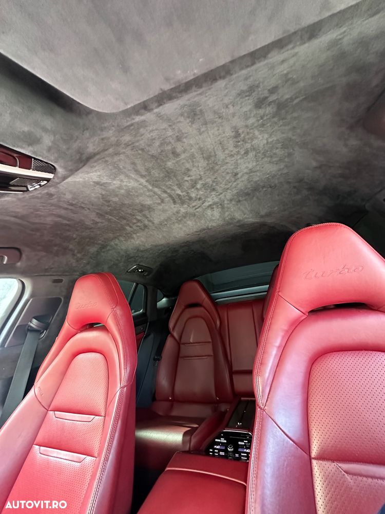 Porsche Panamera Turbo - 7