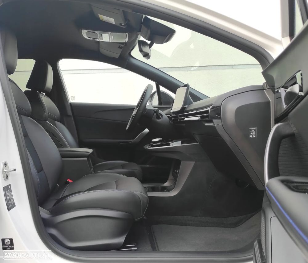 MG MG4 4 Luxury 64 kWh - 21