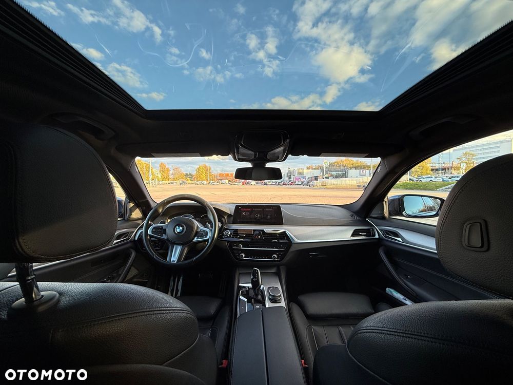 BMW Seria 5 530i M Sport sport - 21