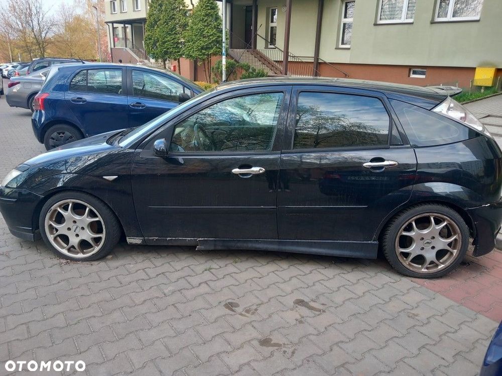 Ford Focus - 1
