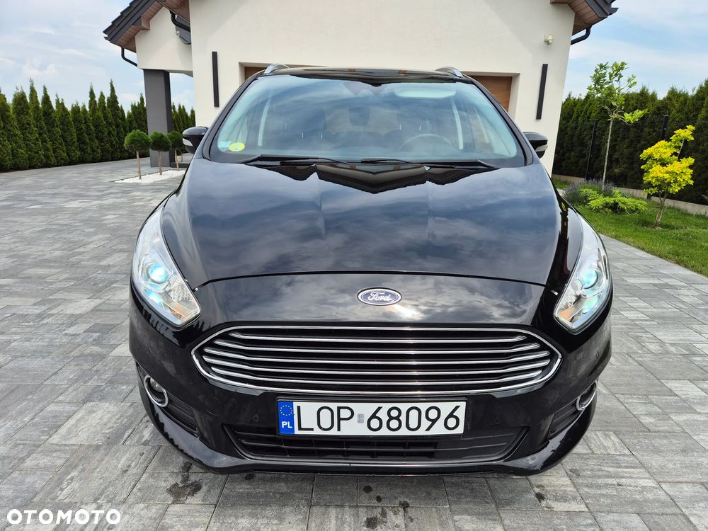 Ford S-Max 2.0 EcoBlue Titanium - 24