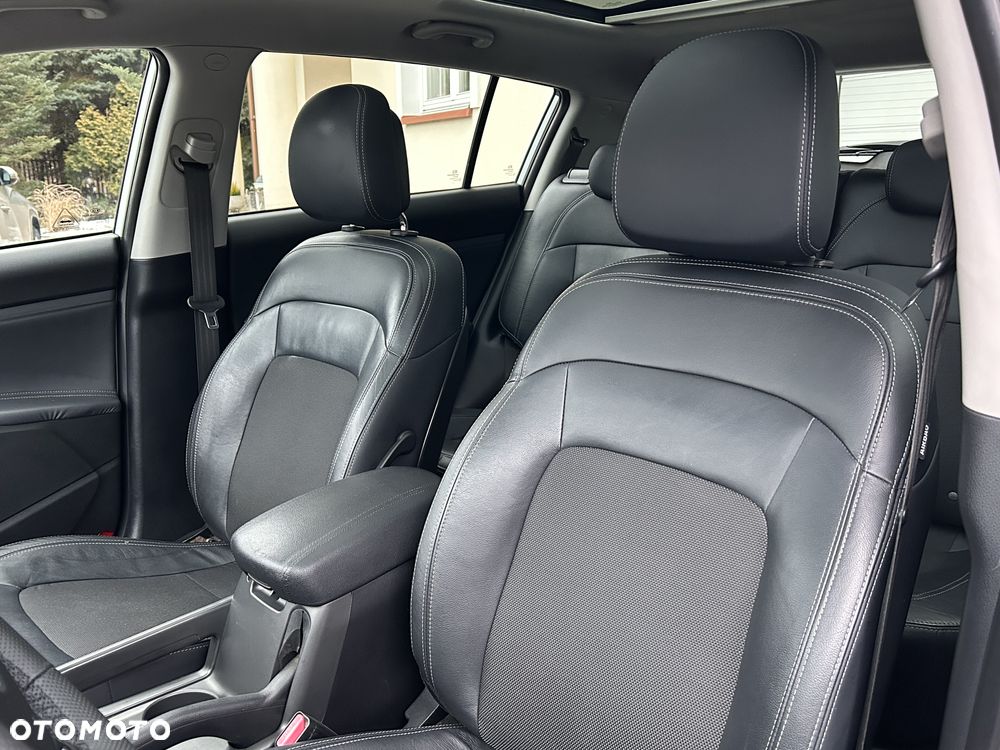 Kia Sportage 1.7 CRDI 2WD Attract - 27