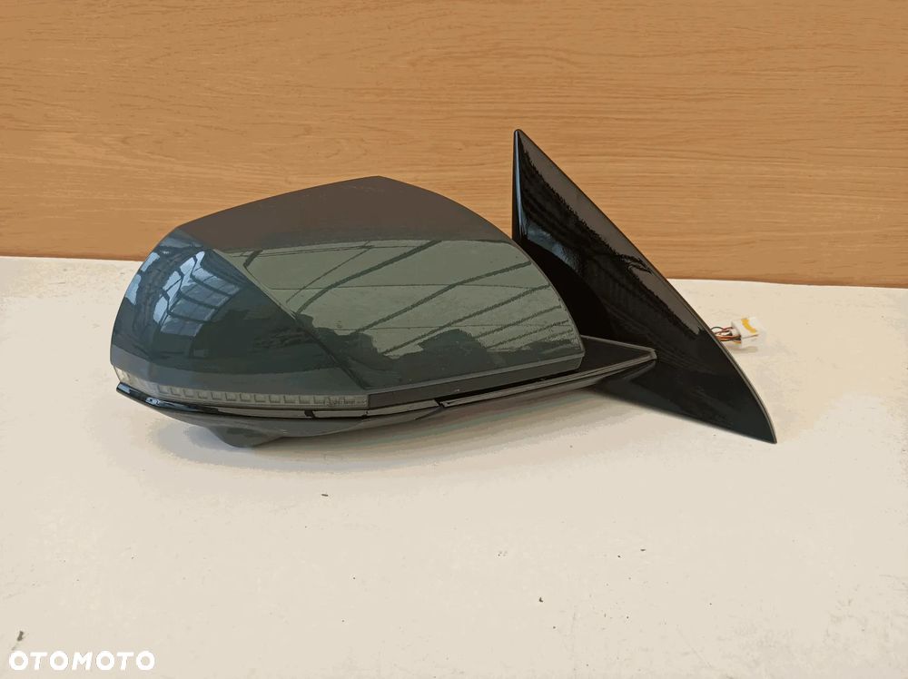 LUSTERKO PRAWE EUROPA 11-PIN KAMERA HYUNDAI IONIQ 5 87620GI070 - 2
