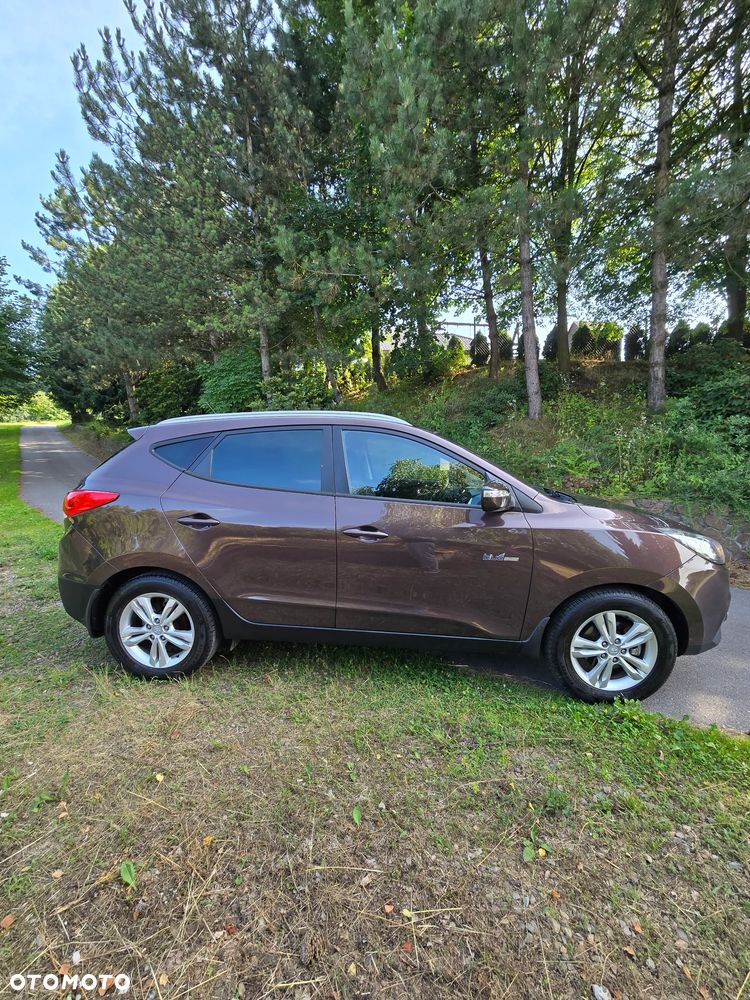 Hyundai ix35 1.7 CRDi 2WD blue Style - 11