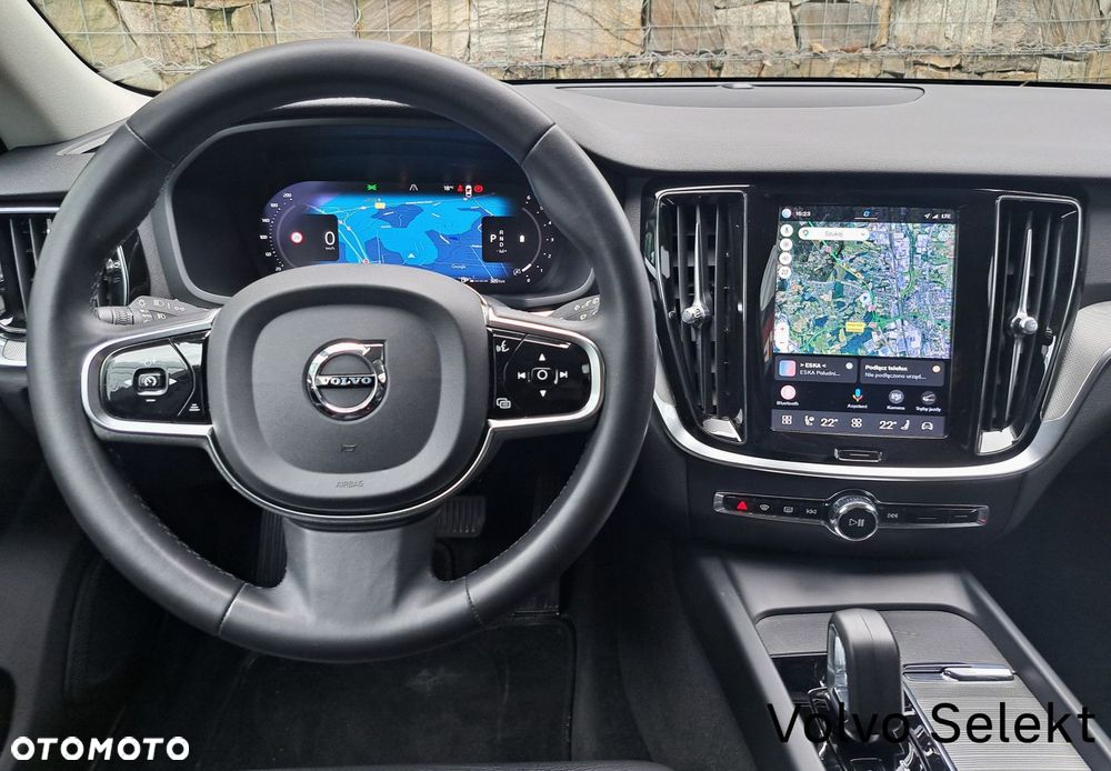Volvo V60 Cross Country - 15