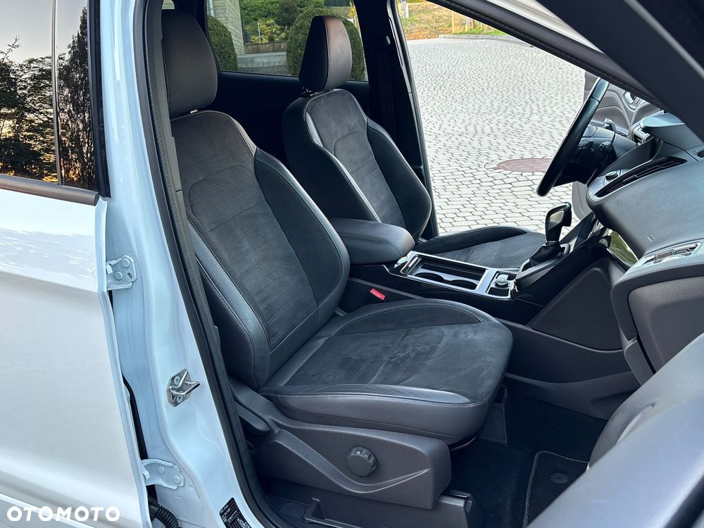Ford Kuga 2.0 TDCi AWD ST-Line - 10